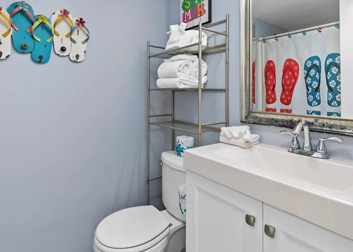 Beachy Family - Pools Balcony Access Holiday home